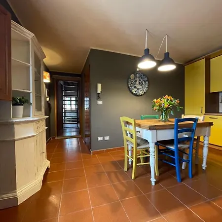 Da Giulia Apartment *